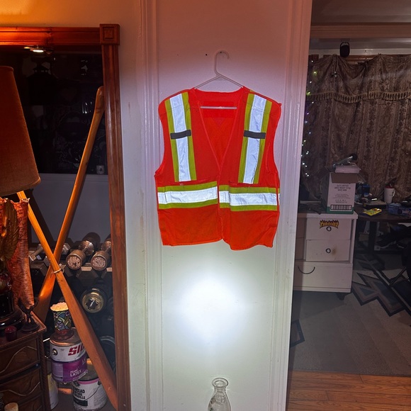 Hi-Vis Shirts and Vest - Picture 5 of 8